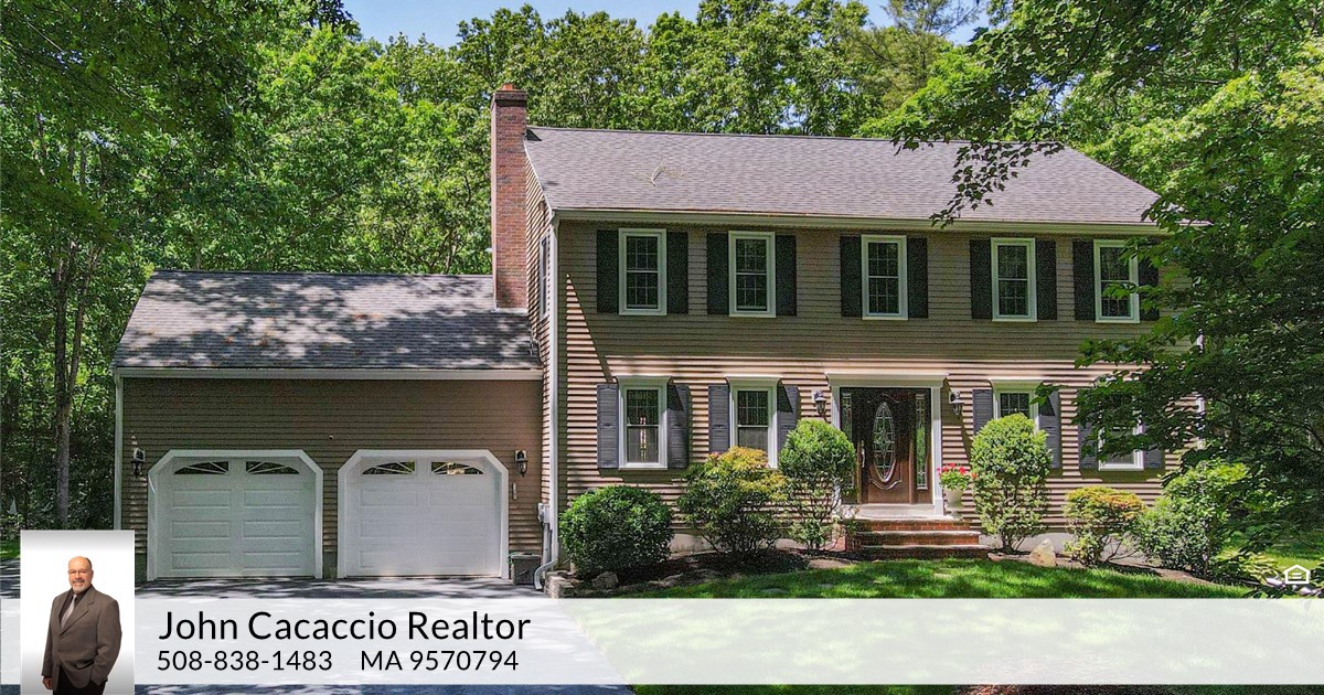 39 Antone Dr, Norton, MA 02766